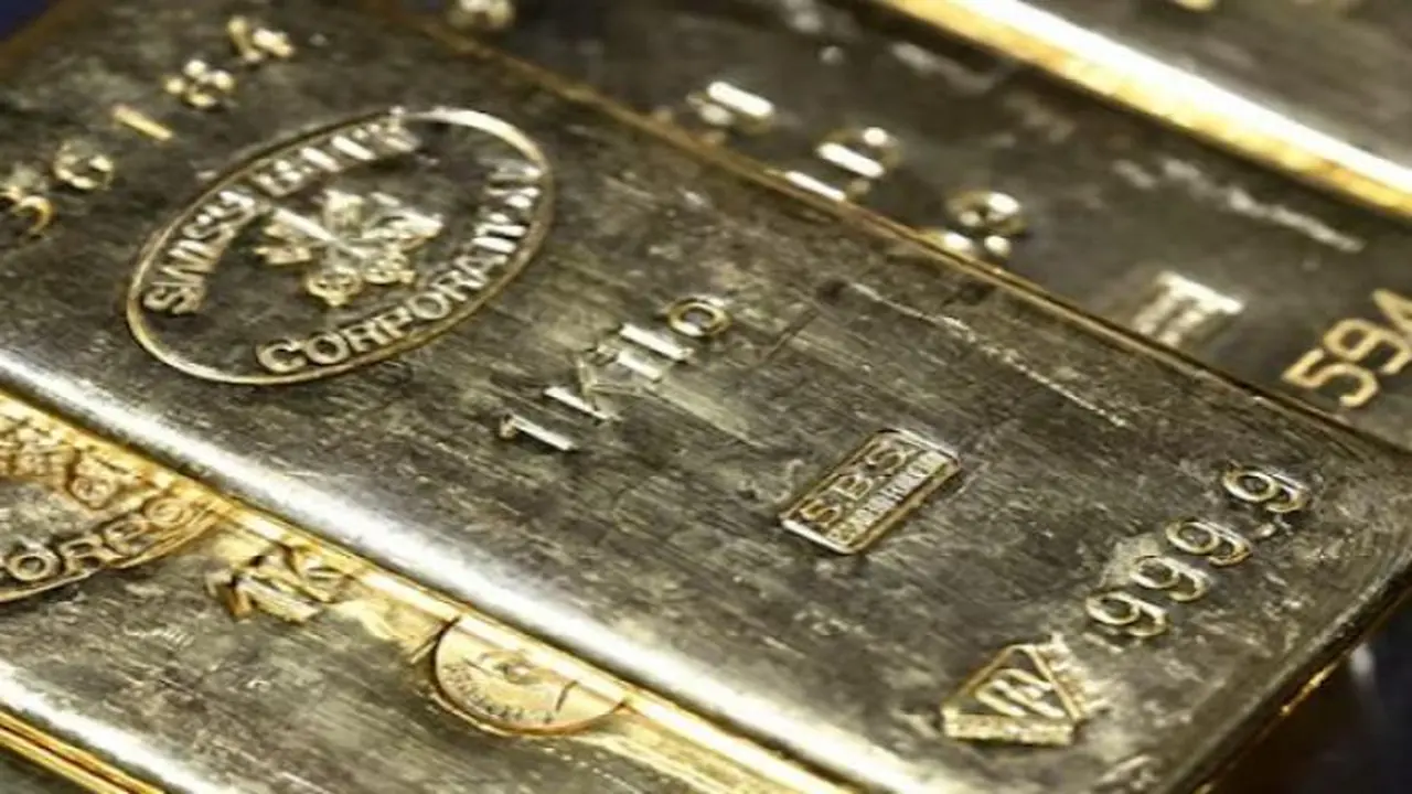 تراجع أسبوعي.. أسعار الذهب تترقب استقرار الدولار في تعاملات الأسواق العالمية الجديدة